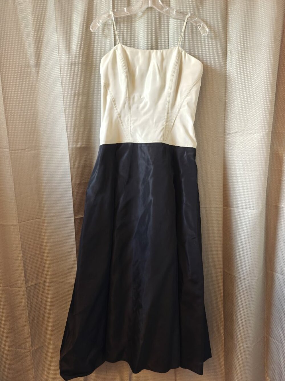 Vintage Y2K Formal Dress by Jim Hjelm Occasions